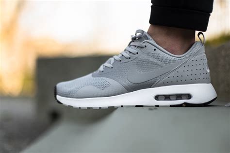 nike air max tavas maat 44|nike air max tavas men's.